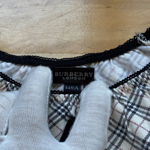 Burberry Girls' Plaid Puff Sleeve Blouse Size 140A - Picture 4 of 9